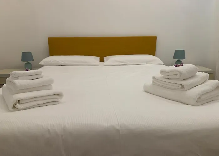 Apartament The First Molo Acquario, Porto Antico, Porto, Centro Storico
