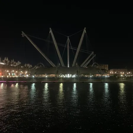 The First Molo Acquario, Porto Antico, Porto, Centro Storico شقة جنوة